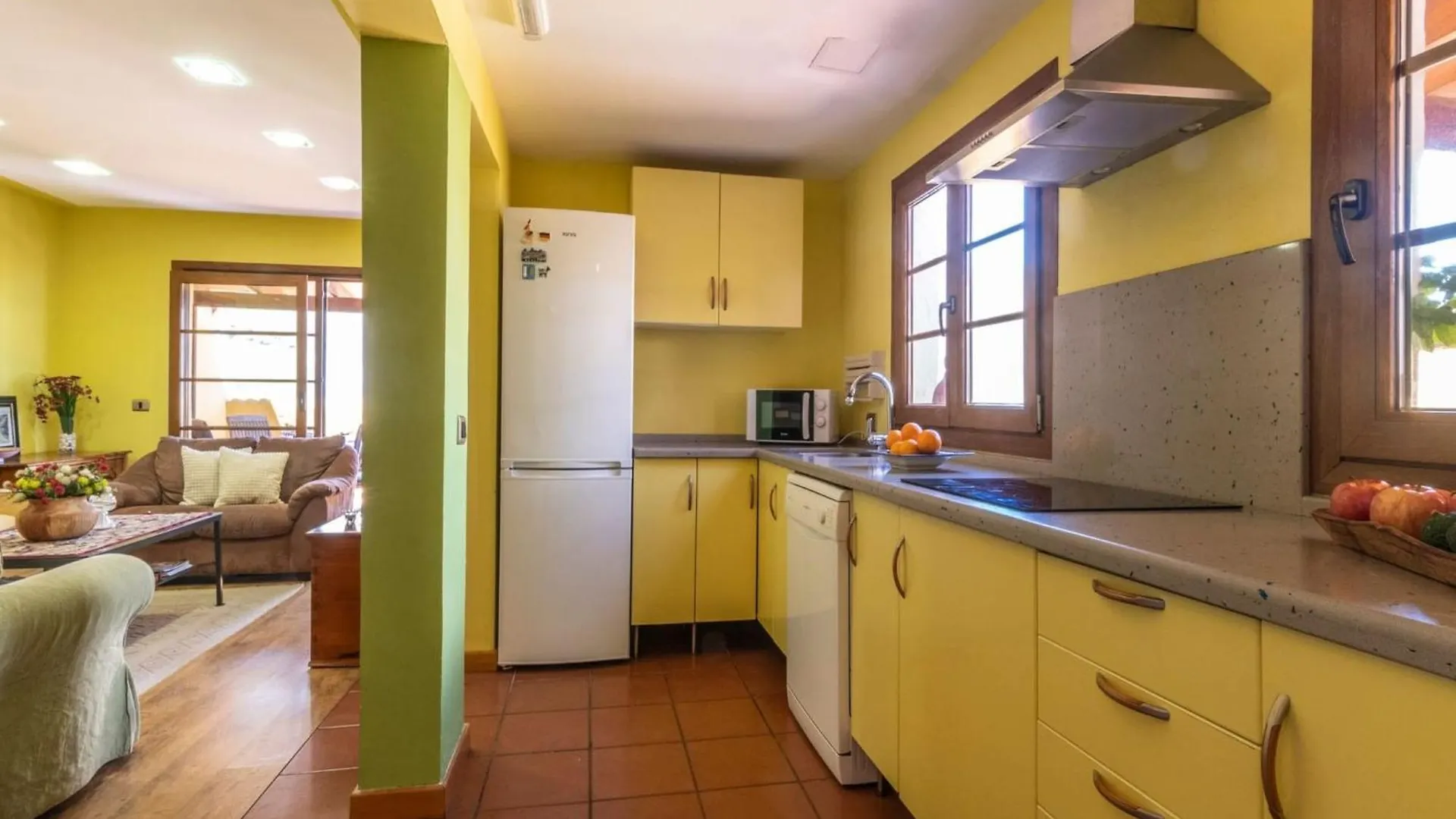 Rural Holiday Home In Agaete With Pool Spanje